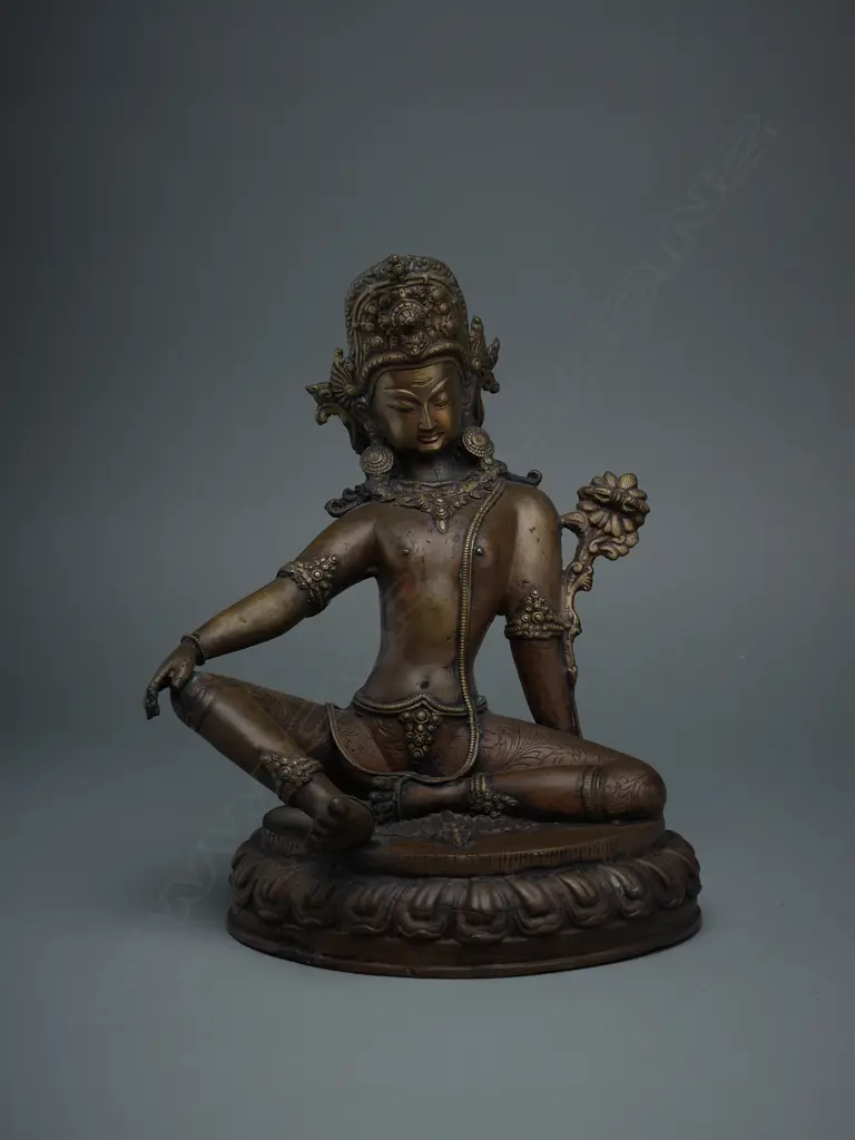 Tibetan bronze Green Tara figure, Image 1++